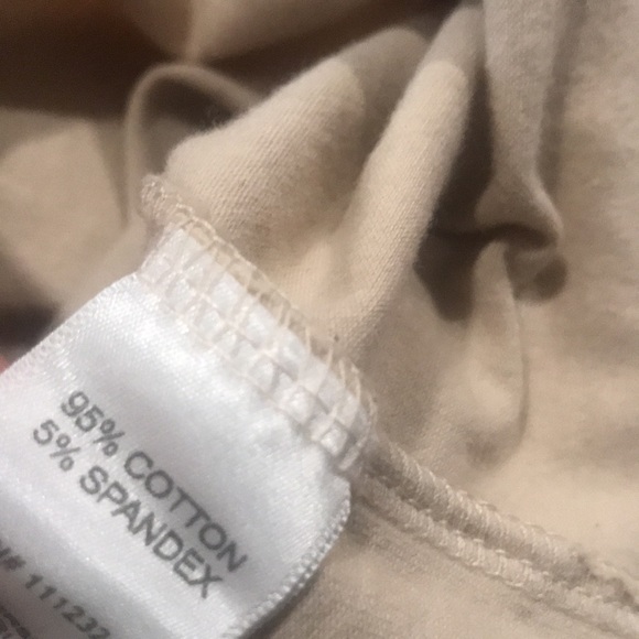 NWOT!! NYTT Tan Mock Neck Cap Sleeve Cut Out Top S - Picture 12 of 15